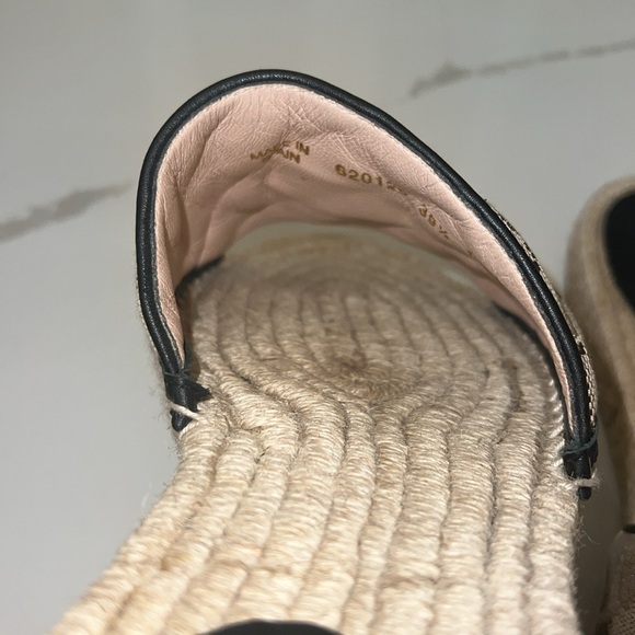 Gucci espadrilles canvas sandal with gold hardware. Used a few times. - Picture 3 of 7